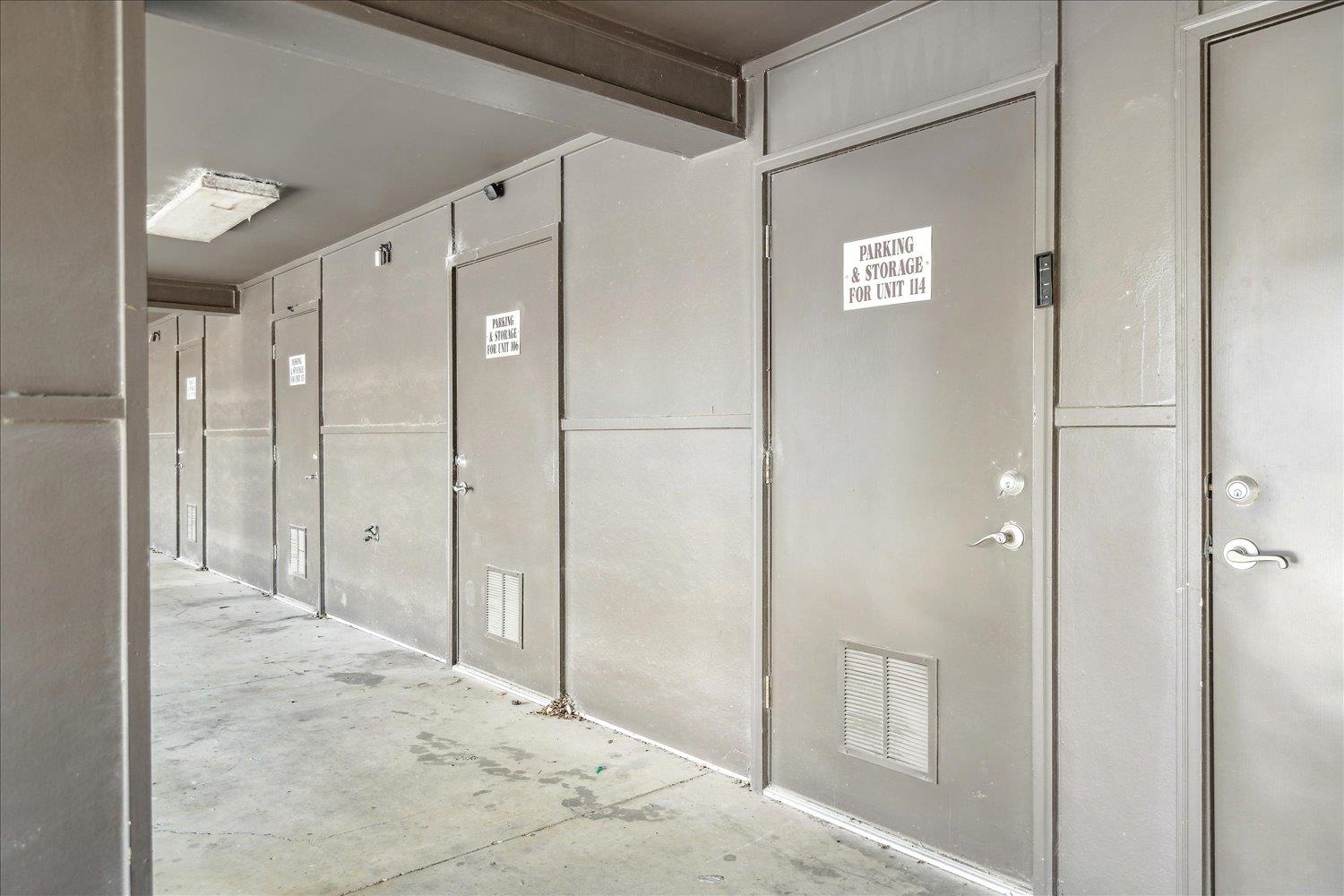 Memphis, Tennessee 38103, United States, 1 Bedroom Bedrooms, ,1 BathroomBathrooms,Residential,Pending,25226