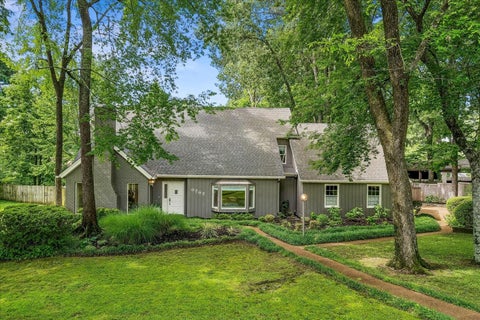 Photo of 6767 POPLAR PIKE, Memphis, TN 38119 (MLS # 10224998)