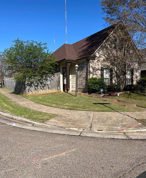 MLS: 10194622