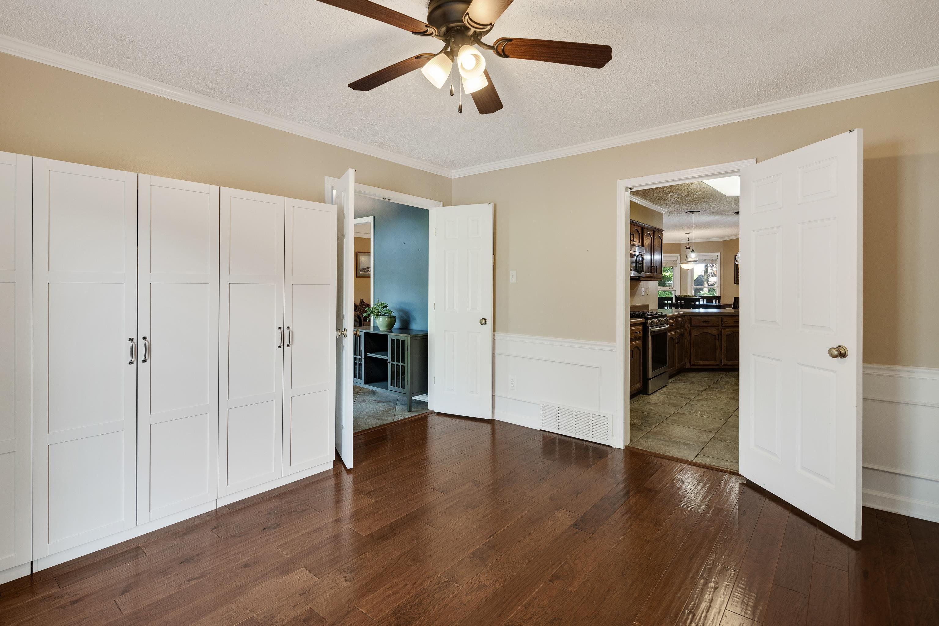 Cordova, Tennessee 38016, United States, 4 Bedrooms Bedrooms, ,3 BathroomsBathrooms,Residential,Pending,137587