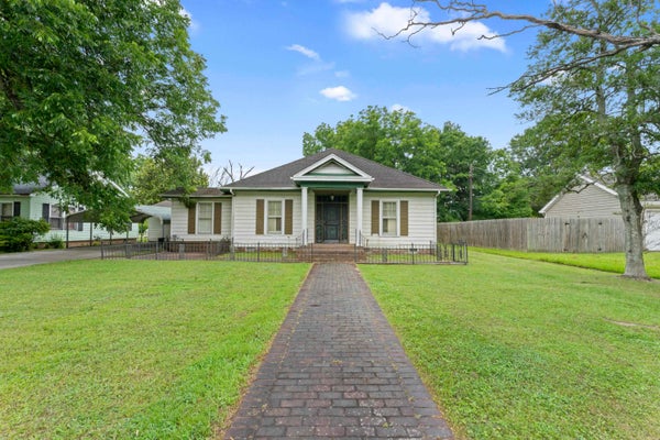 407 E MAIN ST, WHITEVILLE, TN 38075 - Image b5bd65ef442a9ea2d5d805c74befc863/1047117939