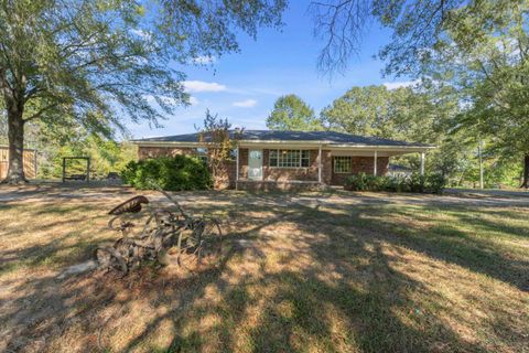 Photo of 6578 311 HWY, Holly Springs, MS 38635 (MLS # 10211079)