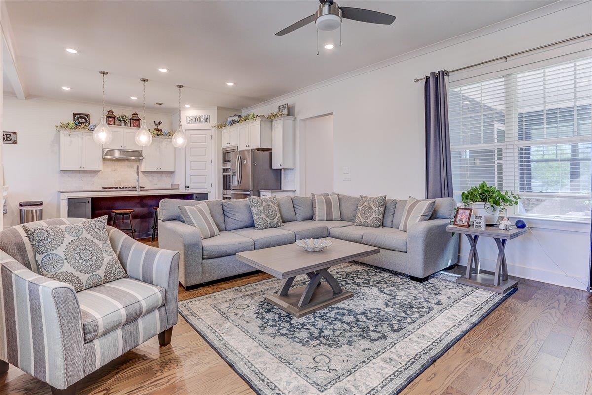 Arlington, Tennessee 38002, United States, 3 Bedrooms Bedrooms, ,2 BathroomsBathrooms,Residential,Active,232717