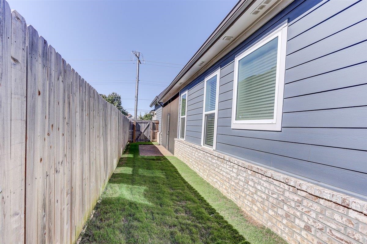 Arlington, Tennessee 38002, United States, 3 Bedrooms Bedrooms, ,2 BathroomsBathrooms,Residential,Active,232717