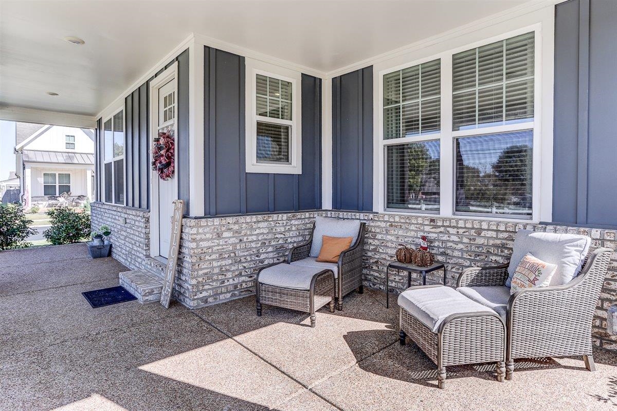 Arlington, Tennessee 38002, United States, 3 Bedrooms Bedrooms, ,2 BathroomsBathrooms,Residential,Active,232717