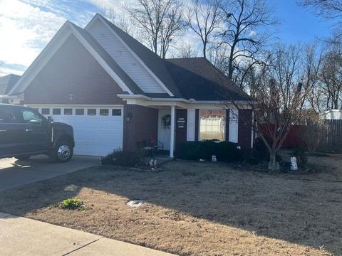 Photo of 45 PARKSIDE CV, Munford, TN 38058 (MLS # 10211610)