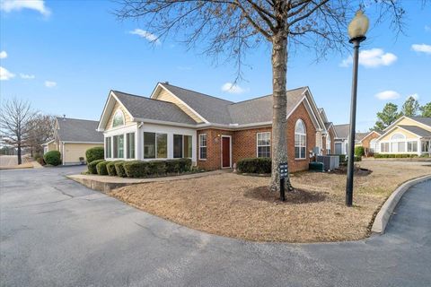 Photo of 1901 APPLING OAKS CIR 14 #14, Unincorporated, TN 38016 (MLS # 10215353)