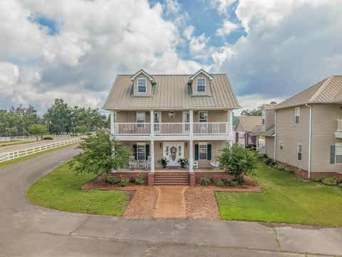 Photo of 2 EVERETT EASEMENT DR, Iuka, MS 38852 (MLS # 10222200)