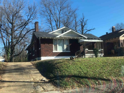 Photo of 1660 S. WELLINGTON ST, Memphis, TN 38106 (MLS # 10226323)