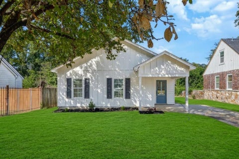 Photo of 779 MCCONNELL ST, Memphis, TN 38112 (MLS # 10231695)
