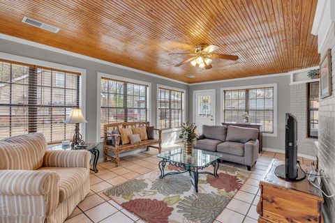 MLS: 10192327