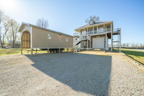 Photo of 510 VISTA RIVER LN, Morris Chapel, TN 38361 (MLS # 10217534)