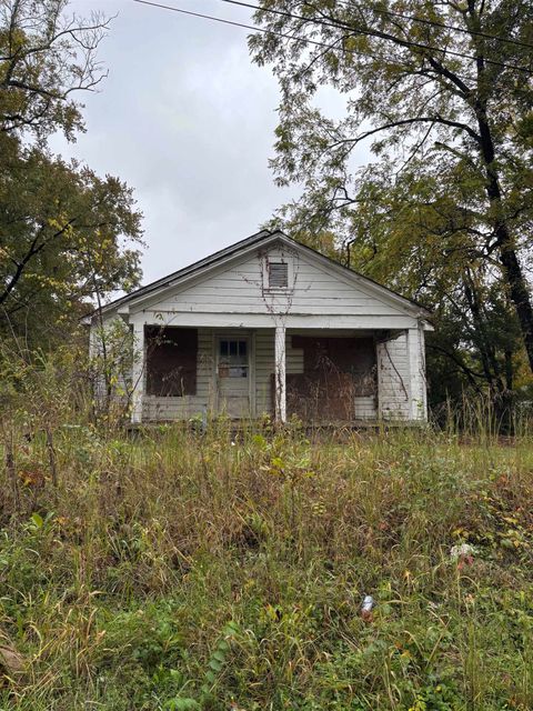 Photo of 1019 HILL AVE, Covington, TN 38019 (MLS # 10208694)