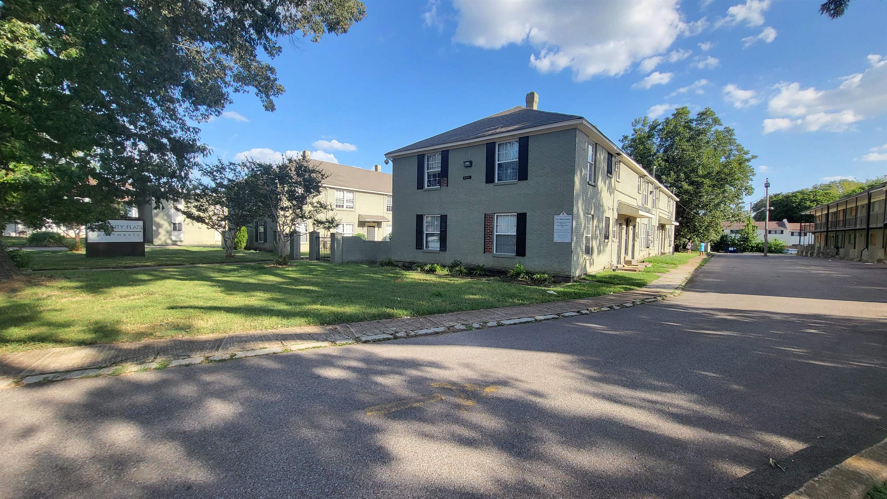 3439 SOUTHERN AVE