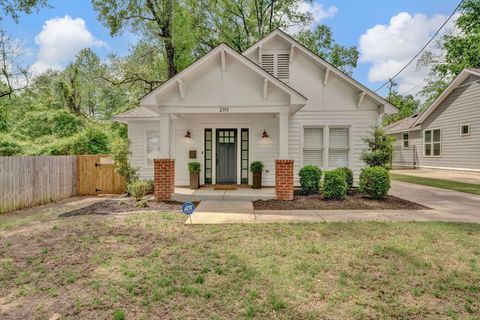 Photo of 2395 VAN HORN AVE, Memphis, TN 38112 (MLS # 10216796)