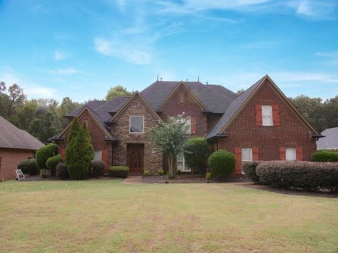Photo of 318 NICOLET DR, Memphis, TN 38109 (MLS # 10207289)