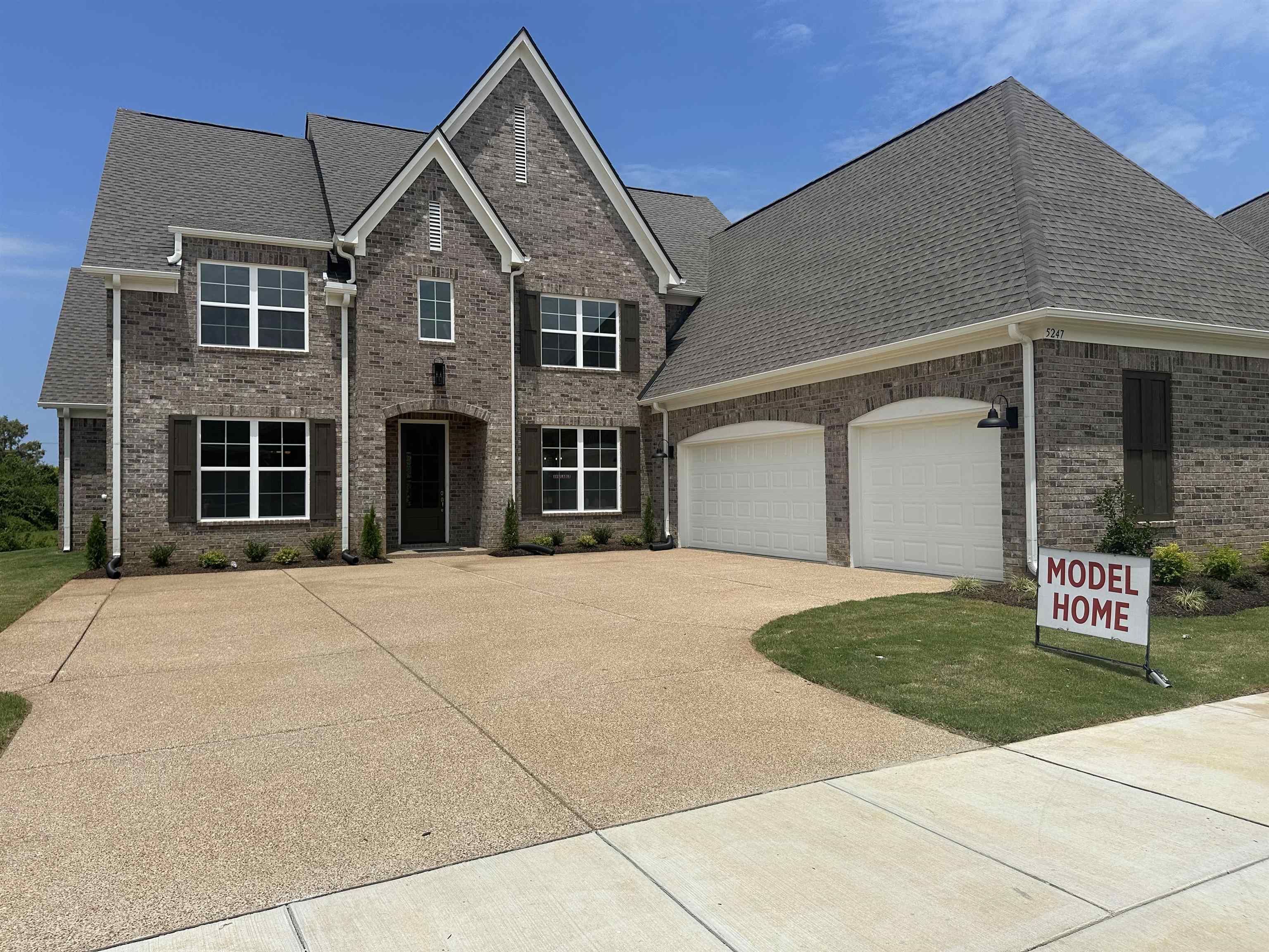 5247 MADISON VALLEY CIR

                                                                             Lakeland                                

                                    , TN - $639,800