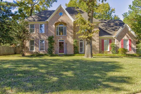 Photo of 219 NORTHCROSS PL W, Collierville, TN 38017 (MLS # 10208847)