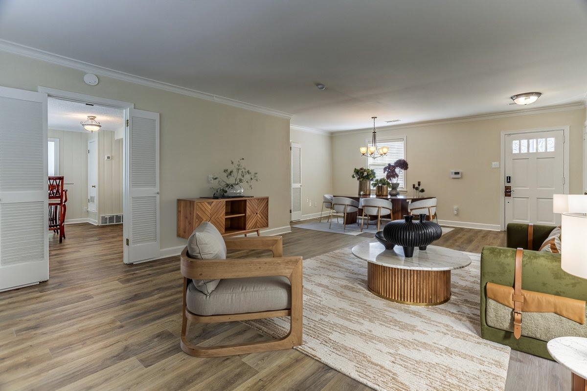 Memphis, Tennessee 38117, United States, 4 Bedrooms Bedrooms, ,3 BathroomsBathrooms,Residential,Active,173627