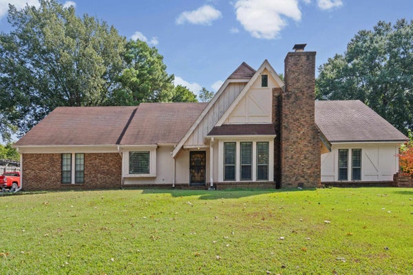 2956 HONEY TREE DR, GERMANTOWN, TN 38138 - Image c060a057bfb2ee908e7795db14742a21/3184414120
