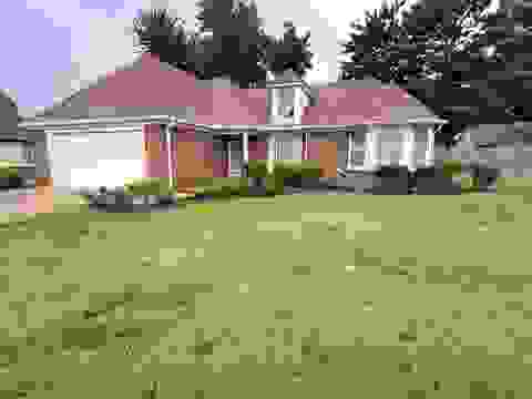Photo of 6728 MILLGROVE PARK DR, Bartlett, TN 38135 (MLS # 10223182)