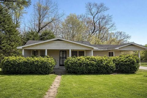 Photo of 7394 BENJESTOWN RD, Millington, TN 38053 (MLS # 10221693)