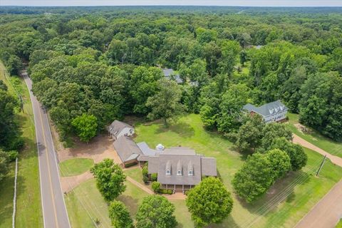 Photo of 2890 RALEIGH-LAGRANGE DR, Rossville, TN 38066 (MLS # 10223329)