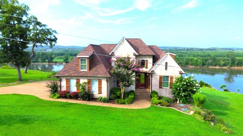 Photo of 30 RIVERBEND CV, Bath Springs, TN 38311 (MLS # 10227006)