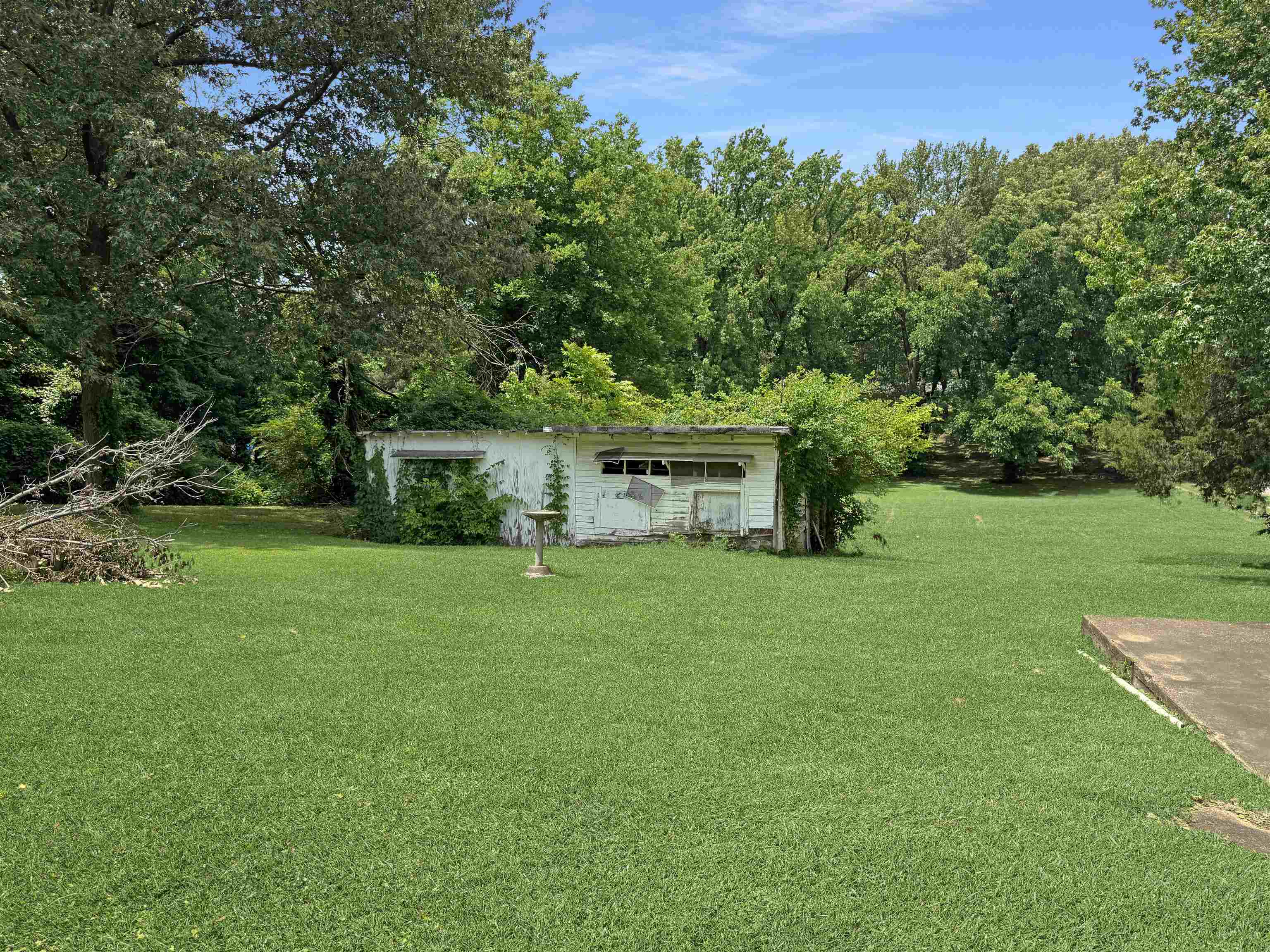 Memphis, Tennessee 38127, United States, 6 Bedrooms Bedrooms, ,3 BathroomsBathrooms,Residential,Active,112562