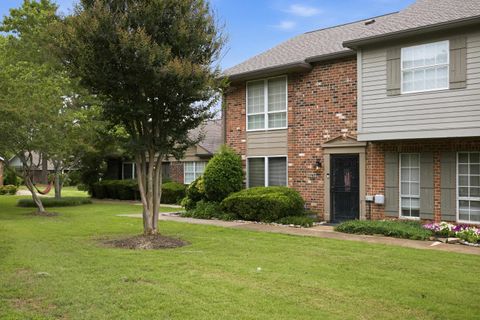Photo of 1747 CROOKED CREEK LN 73 #73, Germantown, TN 38138 (MLS # 10224671)