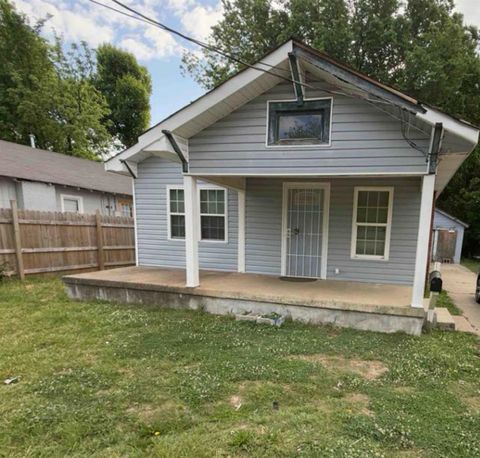 Photo of 1108 N HOLMES ST N, Memphis, TN 38122 (MLS # 10220108)