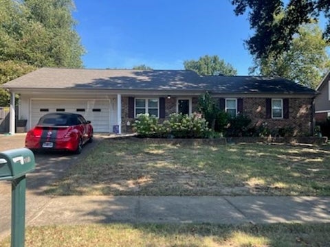 Photo of 6266 LEDGEWOOD LN, Bartlett, TN 38135 (MLS # 10229344)