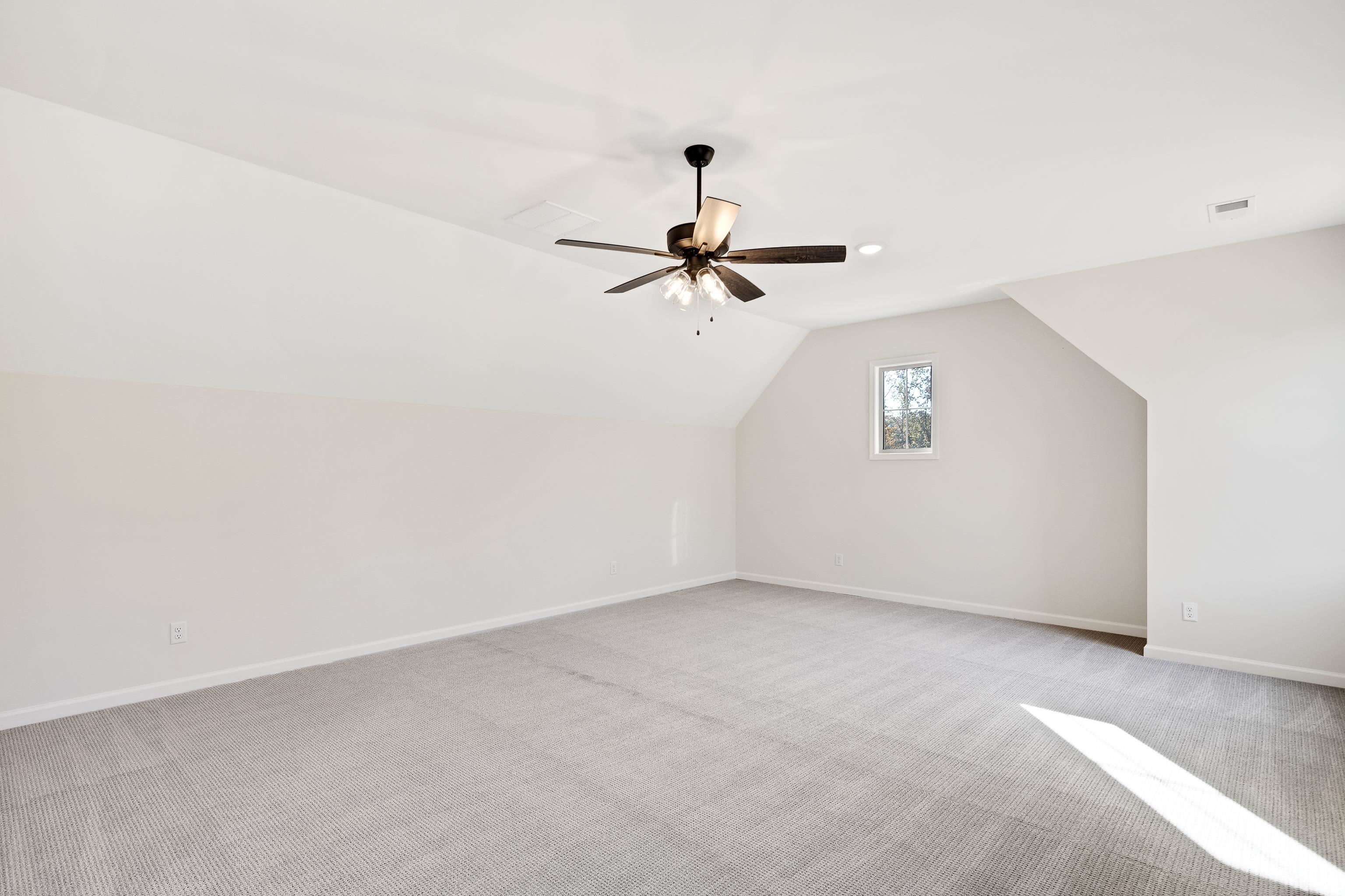 Arlington, Tennessee 38002, United States, 4 Bedrooms Bedrooms, ,3 BathroomsBathrooms,Residential,Active,184293