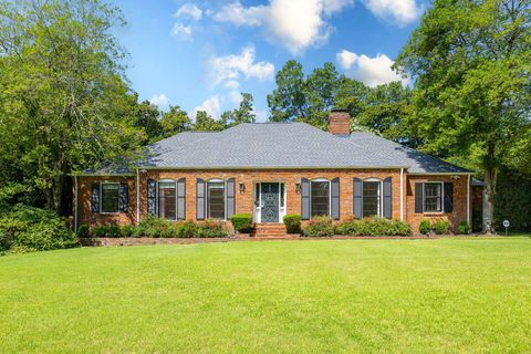 Photo of 271 WAKEFIELD DR, Memphis, TN 38117 (MLS # 10226005)