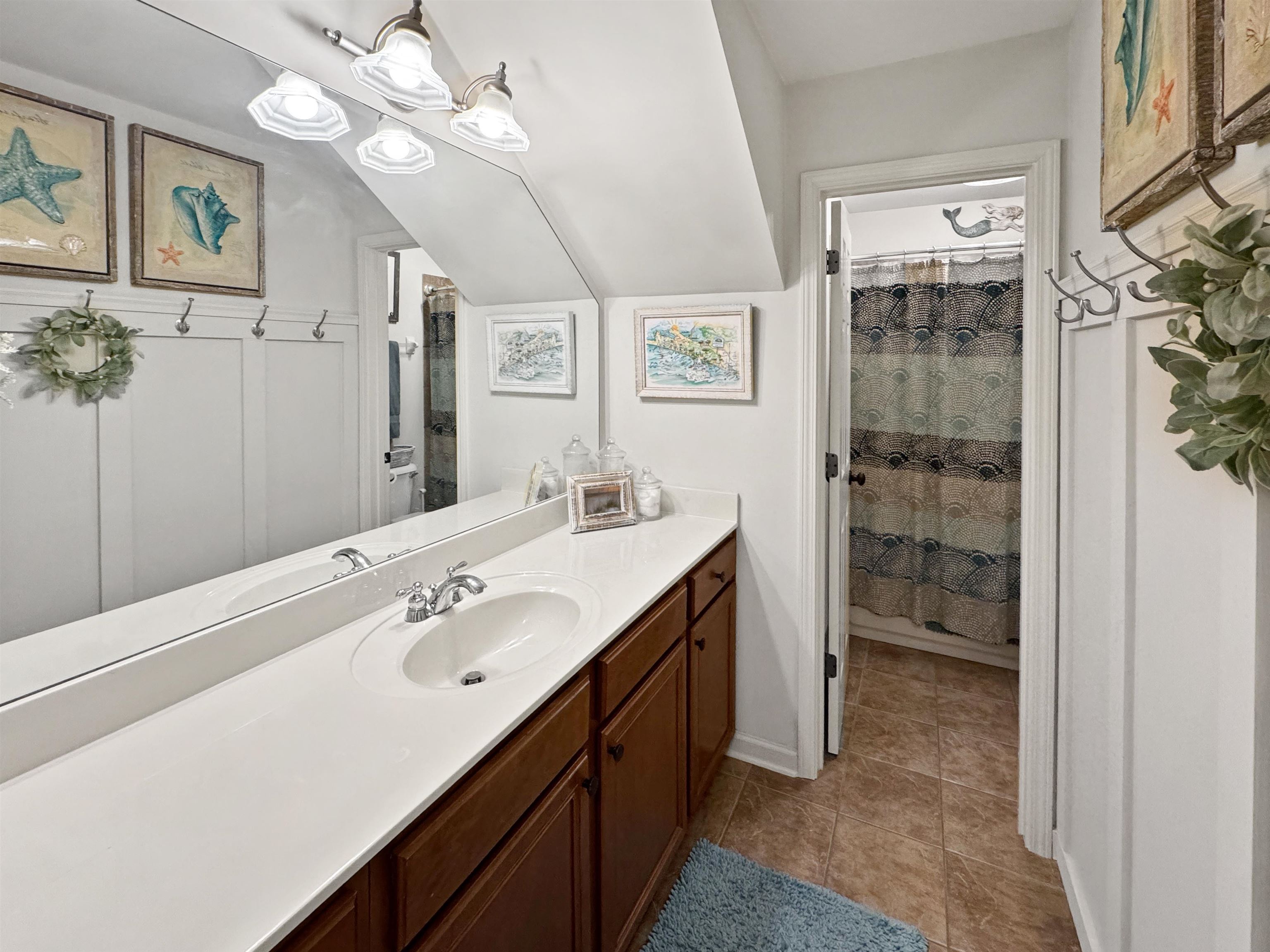 Collierville, Tennessee 38017, United States, 4 Bedrooms Bedrooms, ,4 BathroomsBathrooms,Residential,Pending,117421