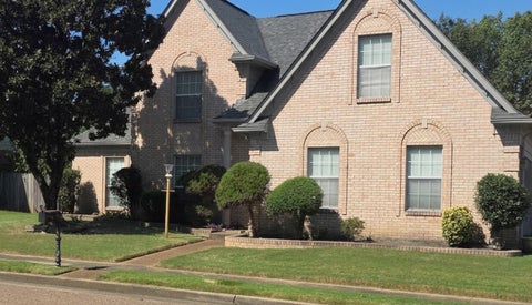 Photo of 5505 MILLERS GLEN LN, Memphis, TN 38125 (MLS # 10232282)