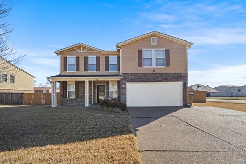 Photo of 4502 SWEET WHISPER CV, Unicorp/Memphis, TN 38125 (MLS # 10214990)