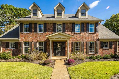 Photo of 2292 GLENBAR DR, Germantown, TN 38139 (MLS # 10208943)