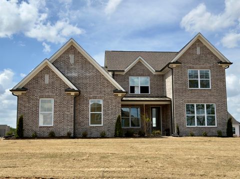 Photo of 5835 LINDEN OAK DR E, Arlington, TN 38002 (MLS # 10218006)