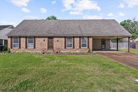 Photo of 3877 SABAL HILL DR, Bartlett, TN 38135 (MLS # 10222643)