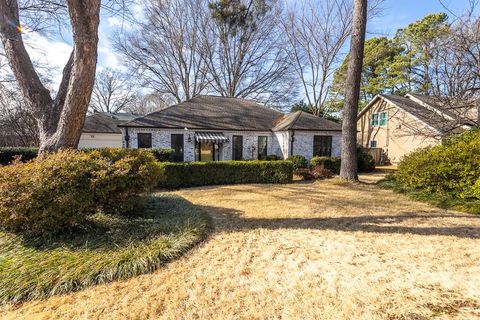 Photo of 2915 ELM RIDGE CV, Germantown, TN 38138 (MLS # 10213938)