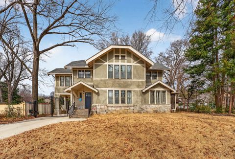 Photo of 2364 S STRATHMORE CIR, Memphis, TN 38112 (MLS # 10216578)