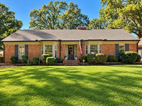 Photo of 507 MELODY LN, Memphis, TN 38120 (MLS # 10232796)