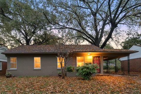 Photo of 1554 HOPEWELL ST, Memphis, TN 38117 (MLS # 10213646)