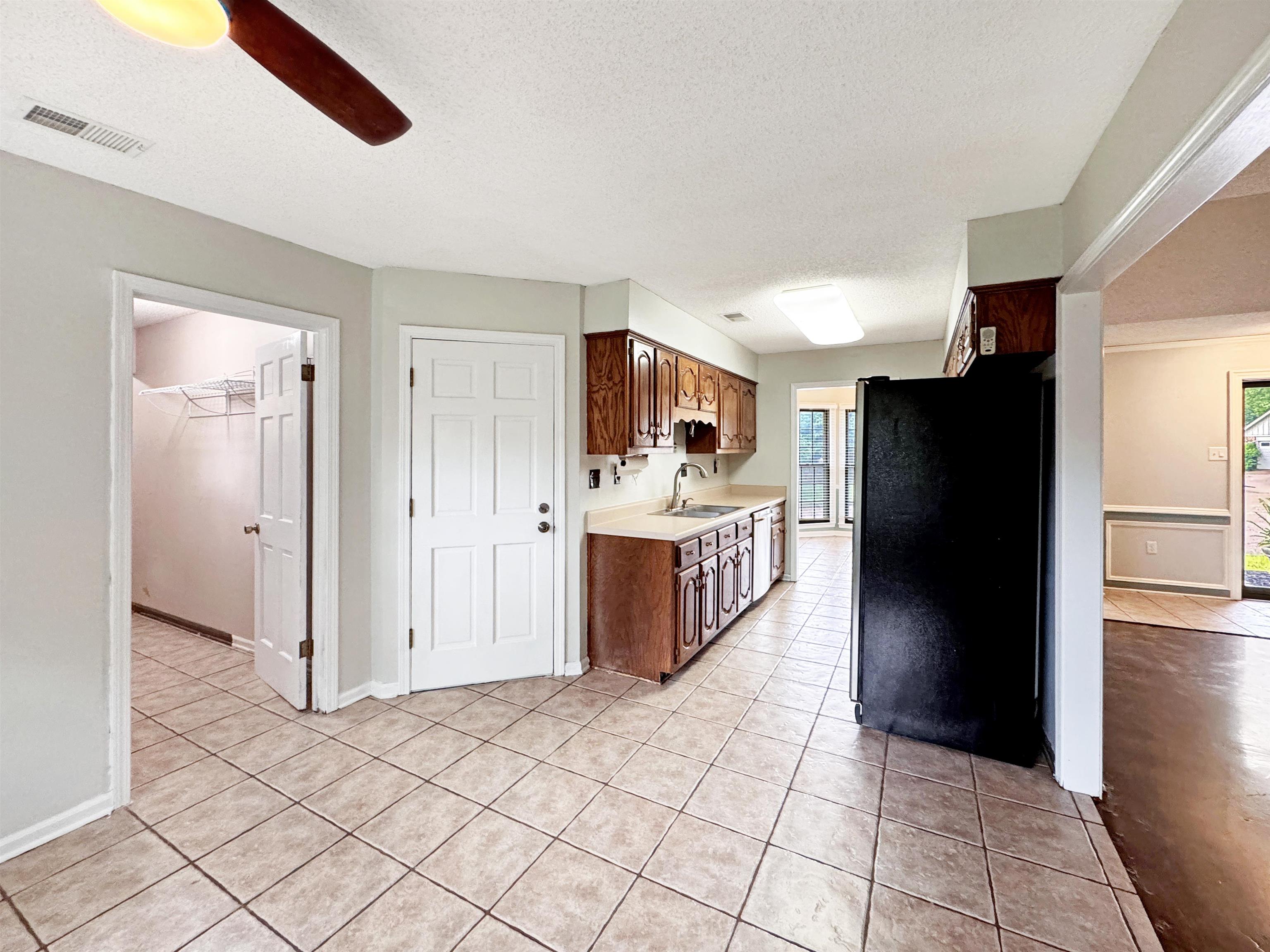 Memphis, Tennessee 38016, United States, 3 Bedrooms Bedrooms, ,2 BathroomsBathrooms,Residential,Active,122773