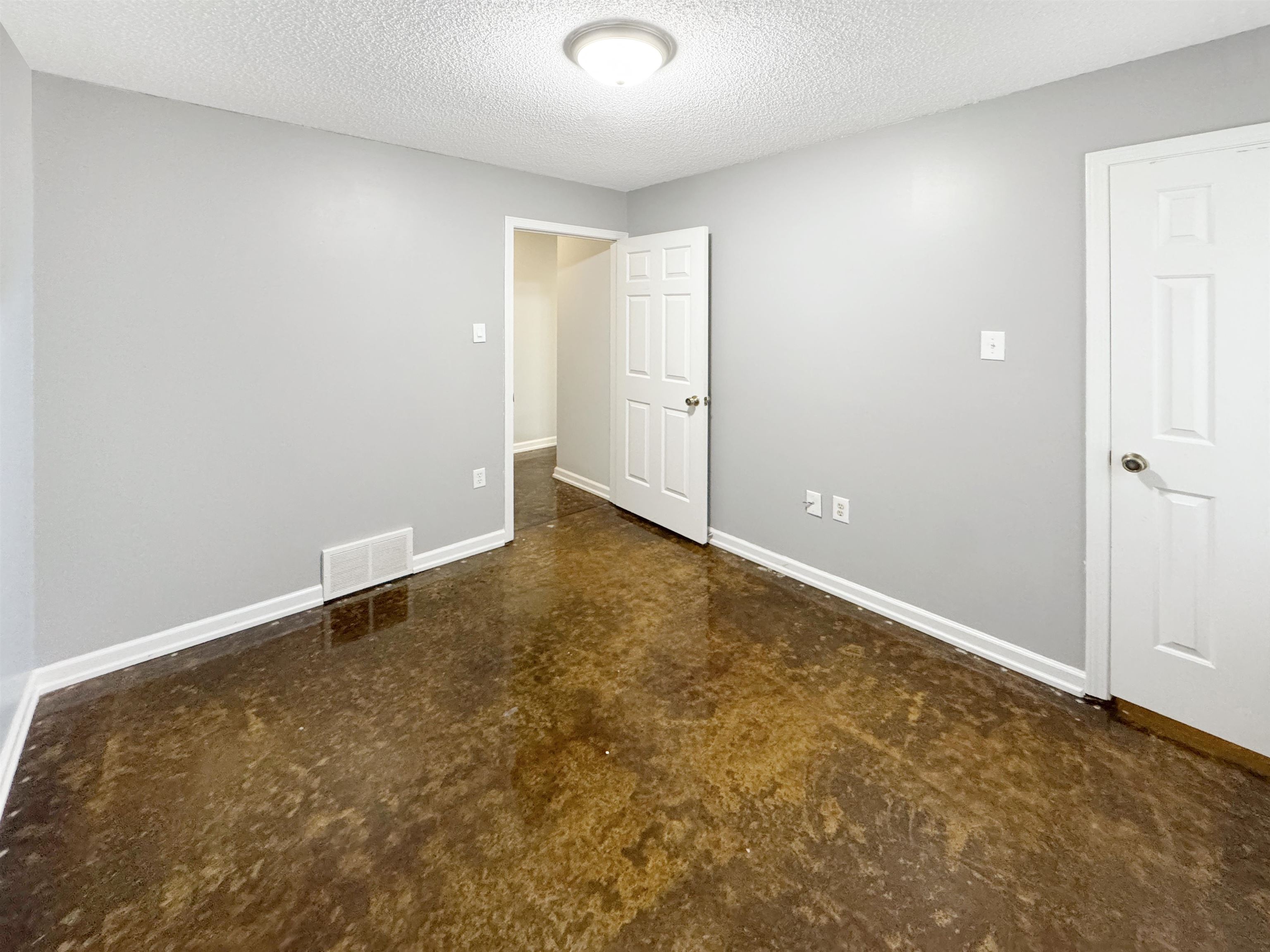 Memphis, Tennessee 38016, United States, 3 Bedrooms Bedrooms, ,2 BathroomsBathrooms,Residential,Active,122773