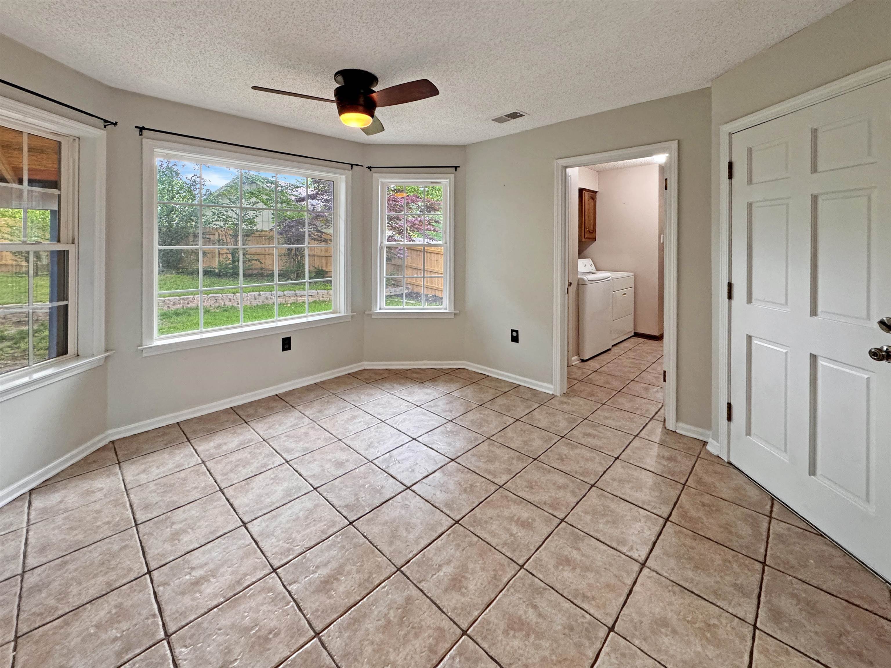 Memphis, Tennessee 38016, United States, 3 Bedrooms Bedrooms, ,2 BathroomsBathrooms,Residential,Active,122773