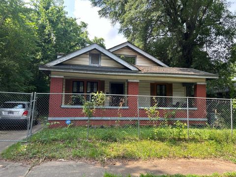 Single Family Residence in Memphis TN 755 TRIGG AVE.jpg