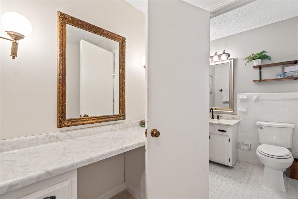 Germantown, Tennessee 38138, United States, 4 Bedrooms Bedrooms, ,3 BathroomsBathrooms,Residential,Pending,110888