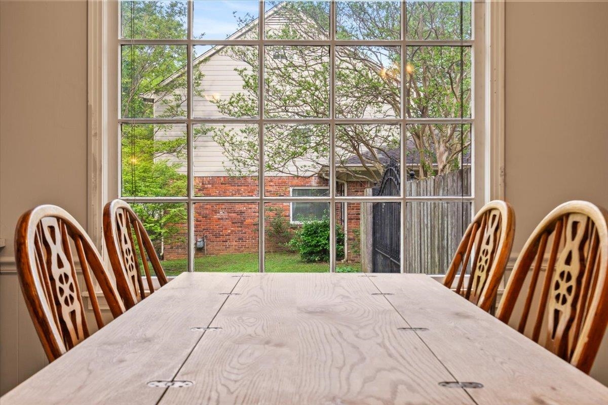 Germantown, Tennessee 38138, United States, 4 Bedrooms Bedrooms, ,3 BathroomsBathrooms,Residential,Pending,110888